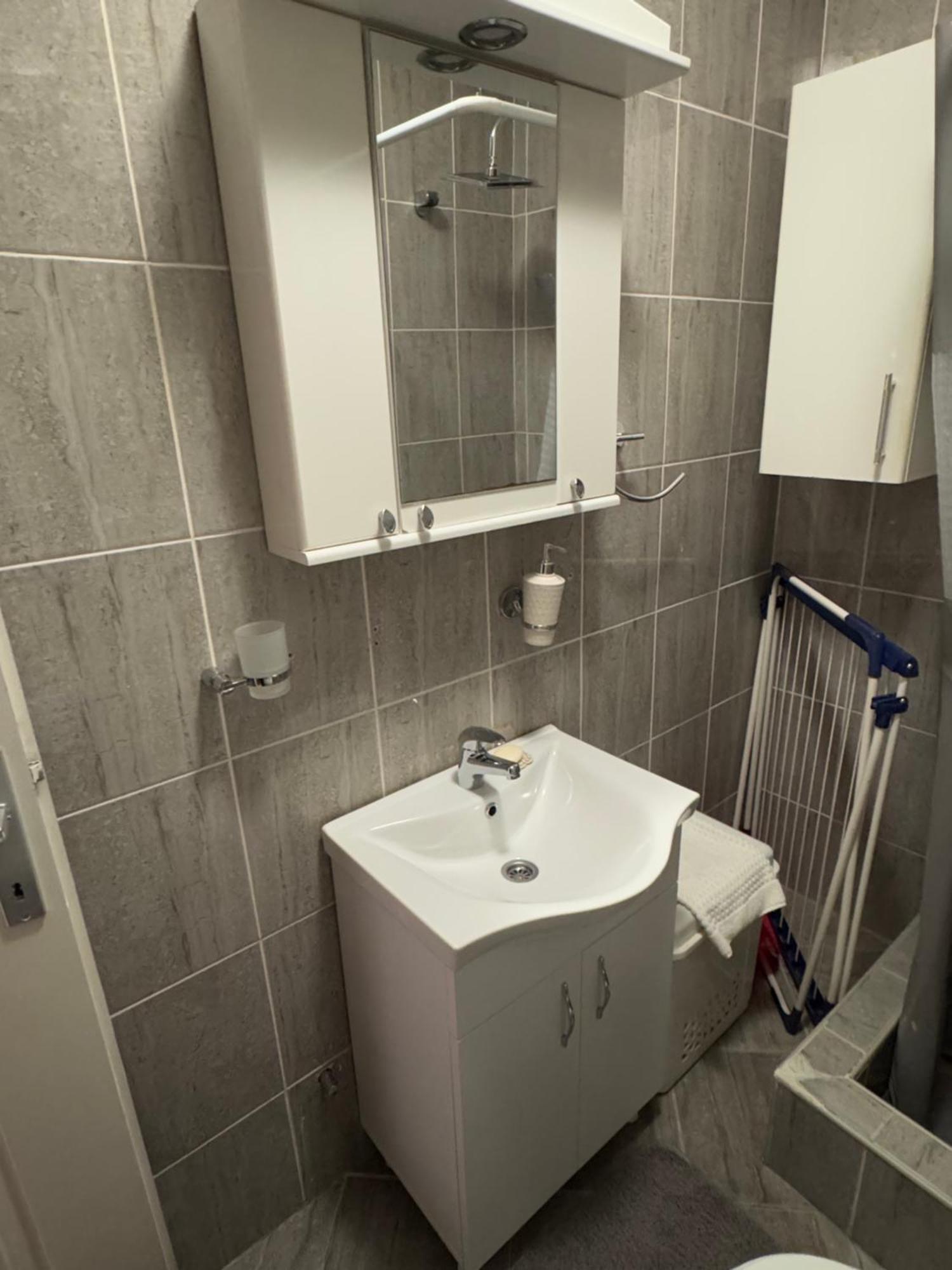 Studio Apartment For Rent In Budva Exterior foto
